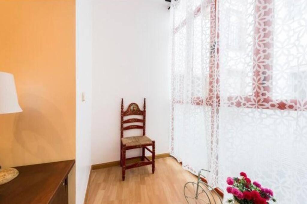 Luminoso Apartamento En Lavapies-Tirso De Molina Мадрид Екстериор снимка